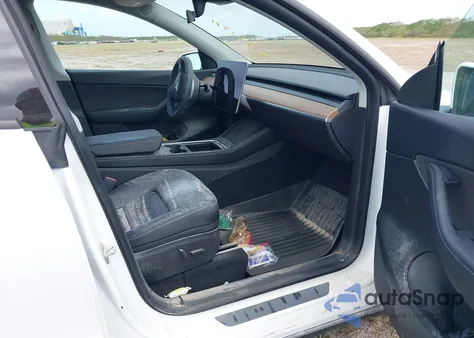 2022 Tesla Model Y Performance Dual Motor All-Wheel Drive из США, поврежденный, VIN 7SAYGDEF2NF327711